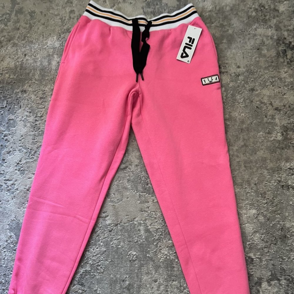 FILA Women's Weekend Jogger Pants SW039734  NEW w TAGS